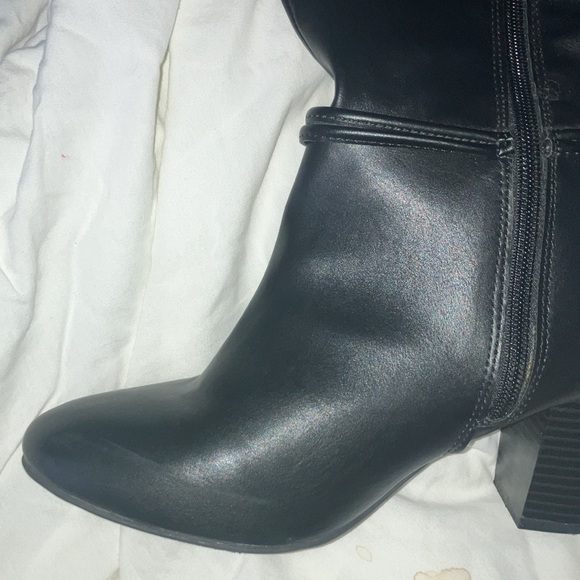 Dexflex Comfort Knee High Black Boots 7 1/2 Wide - Picture 14 of 17